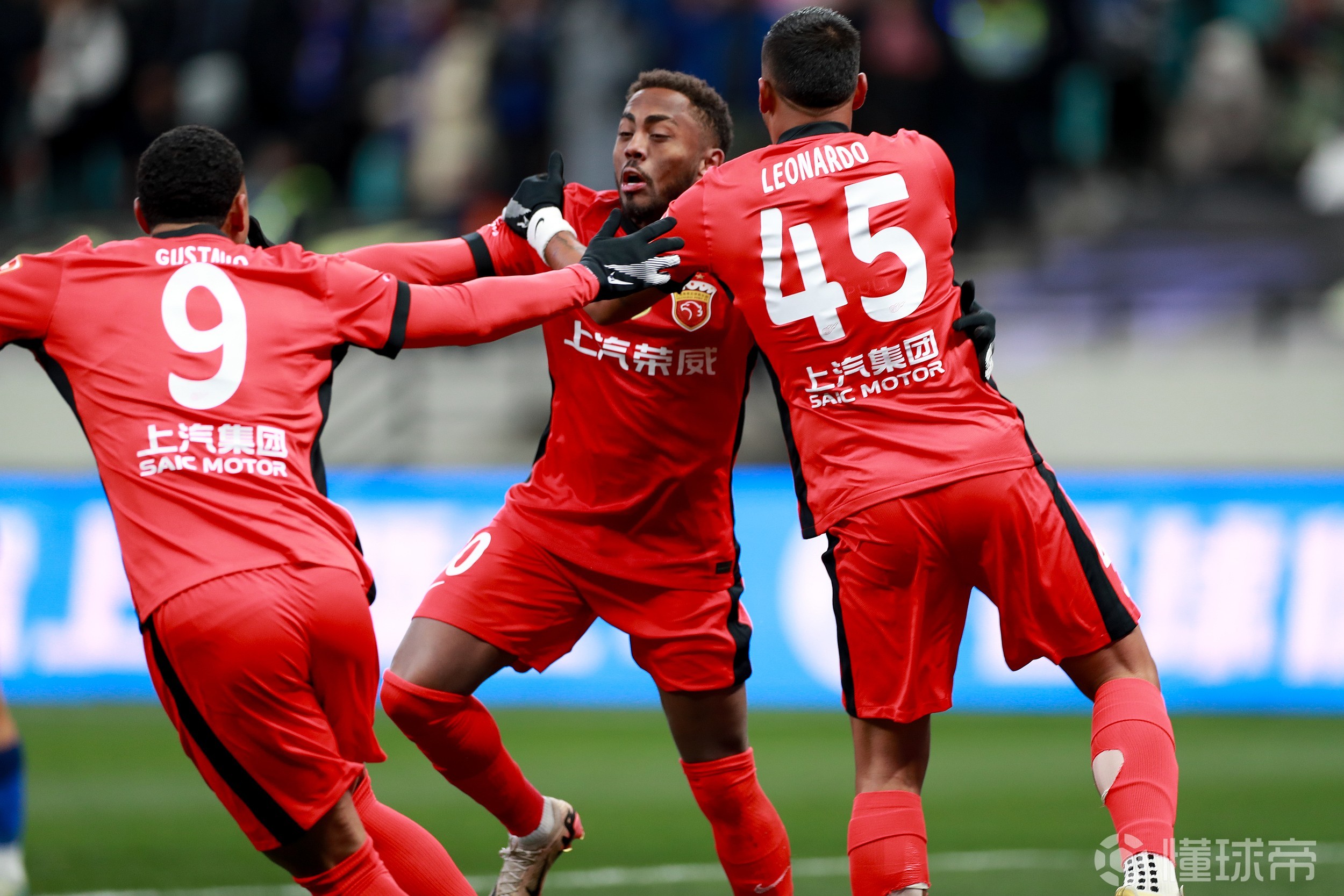 前场寻找空 前场寻找空