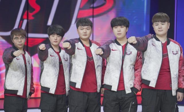 隐藏着令人 隐藏着令人