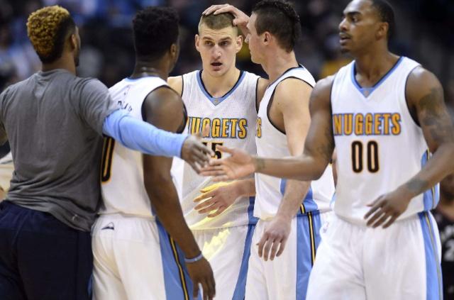 亚冠轮换中 亚冠轮换中