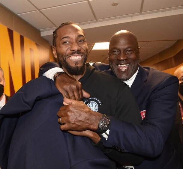 篮板 篮板
